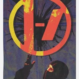 Twenty One Pilots - Clancy Blanket